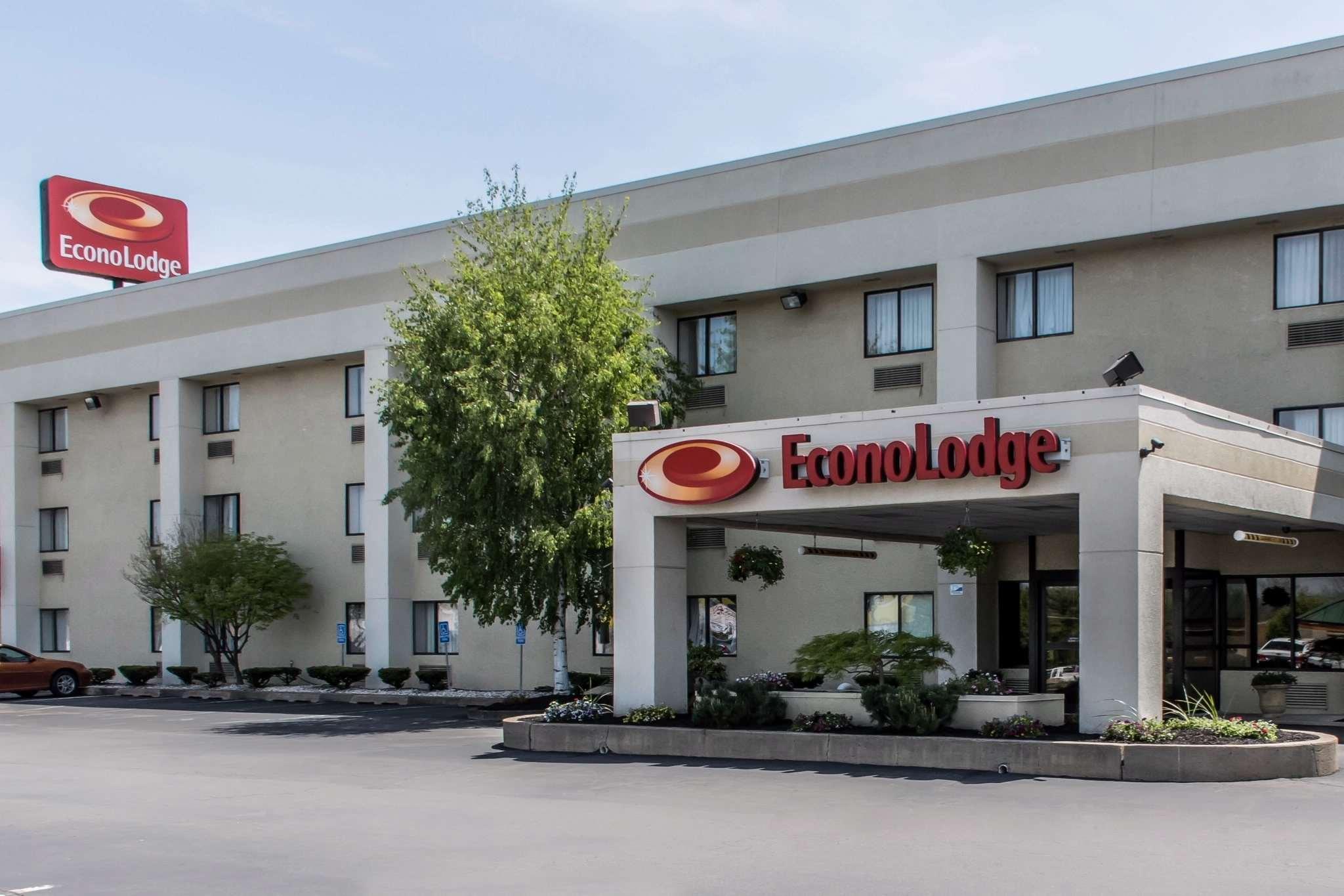 Quality Inn Arena Wilkes-Barre Exterior photo