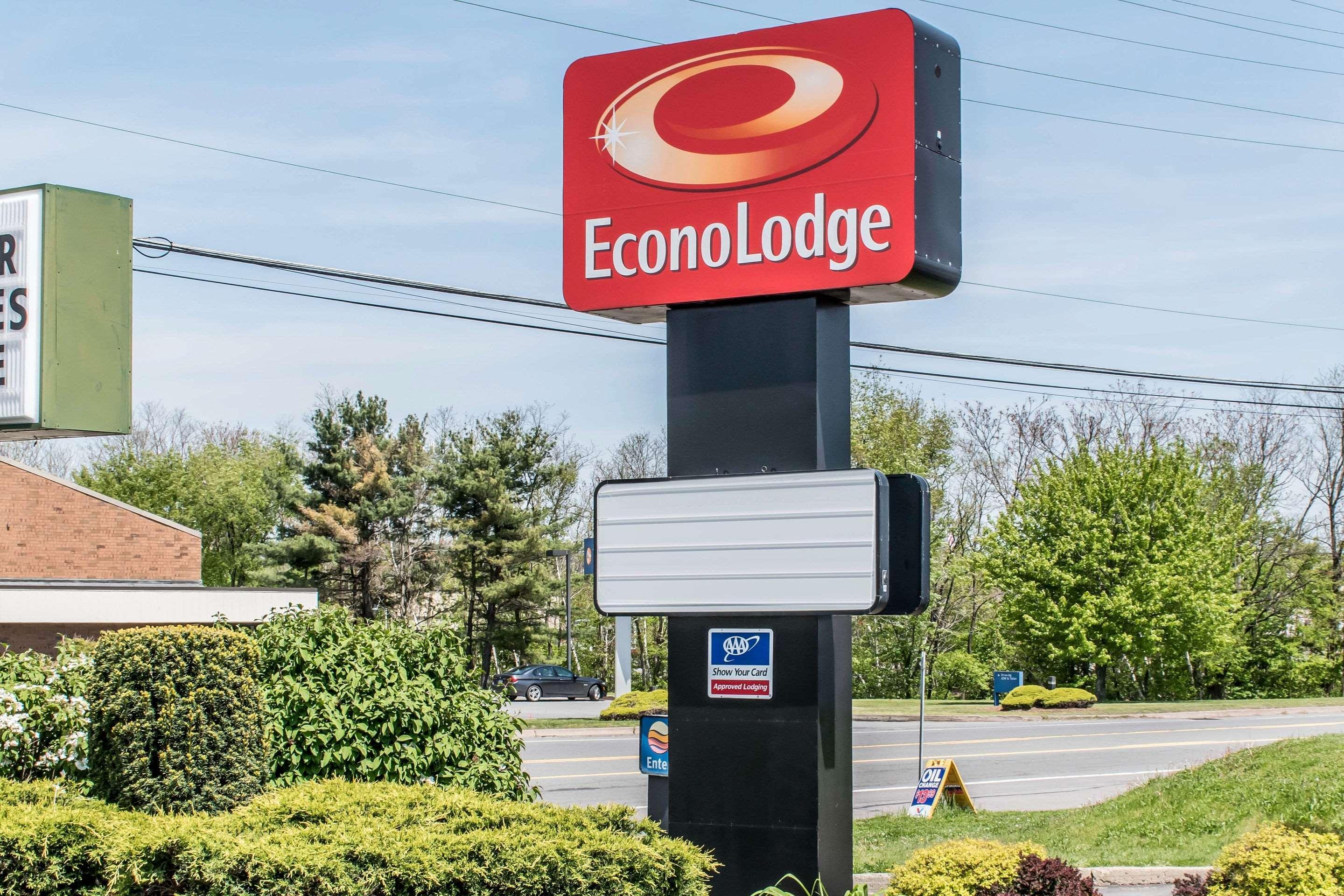Quality Inn Arena Wilkes-Barre Exterior photo