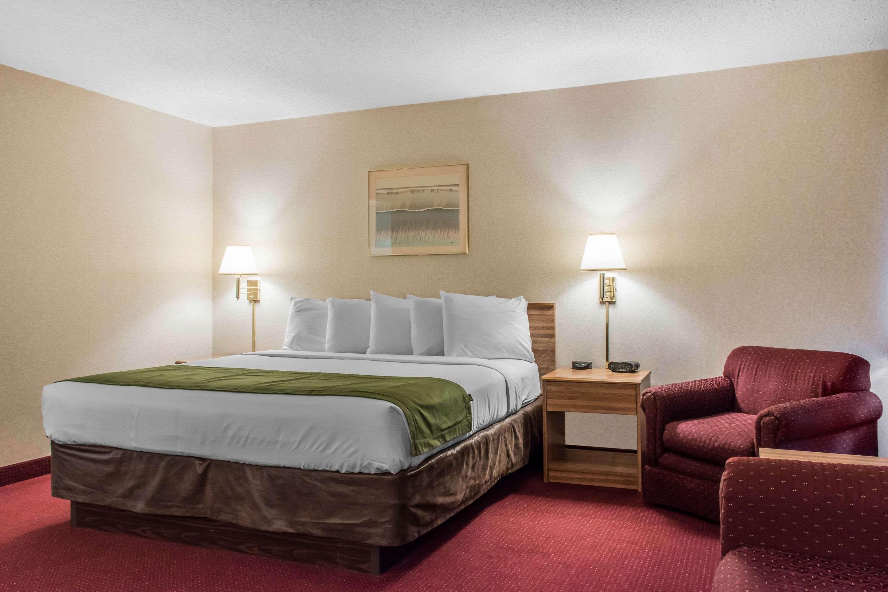 Quality Inn Arena Wilkes-Barre Exterior photo