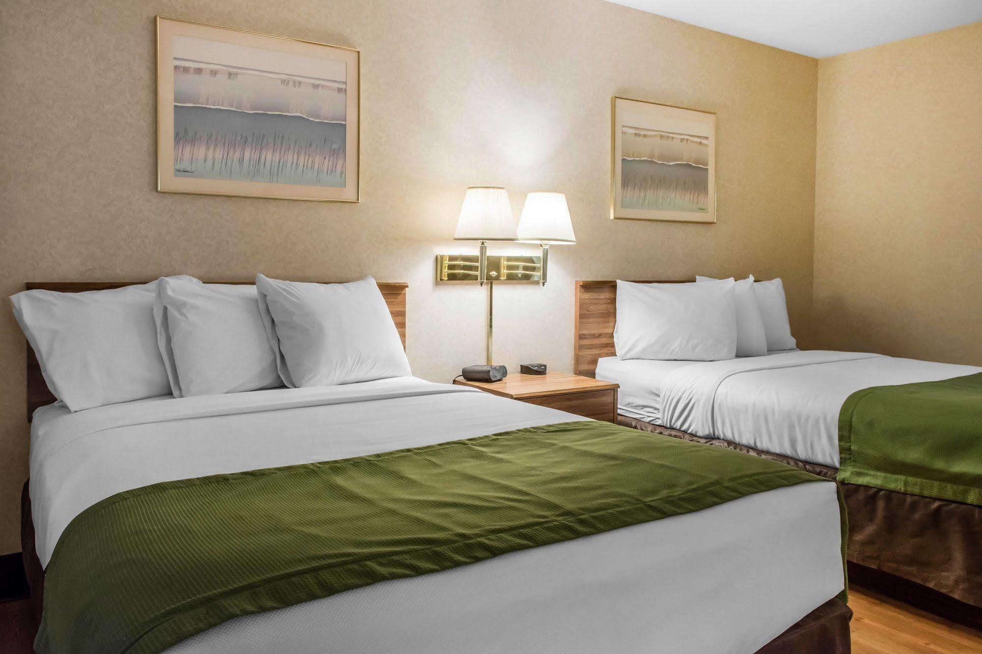 Quality Inn Arena Wilkes-Barre Exterior photo